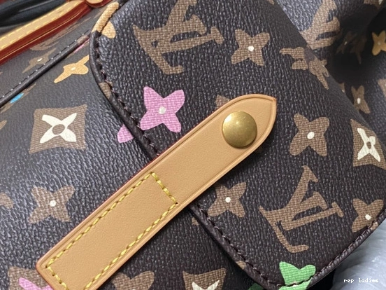 Cheap VUITTON LOUIS CHRISTOPHER Backpack-41*48*13CM 0820